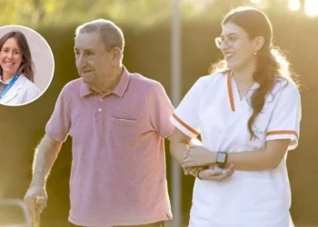 Una enfermera explica cómo cuidar a personas mayores en plena ola de calor: “Es un error confiar en que pedirán favor si se sienten arrechucho. Hay que anticiparse”