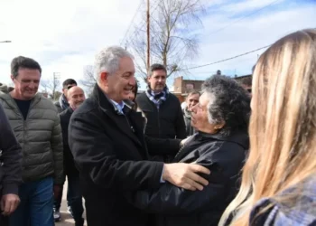 Alak y los candidatos del peronismo recorrerán todos los barrios de La Plata en el cerrojo de campaña