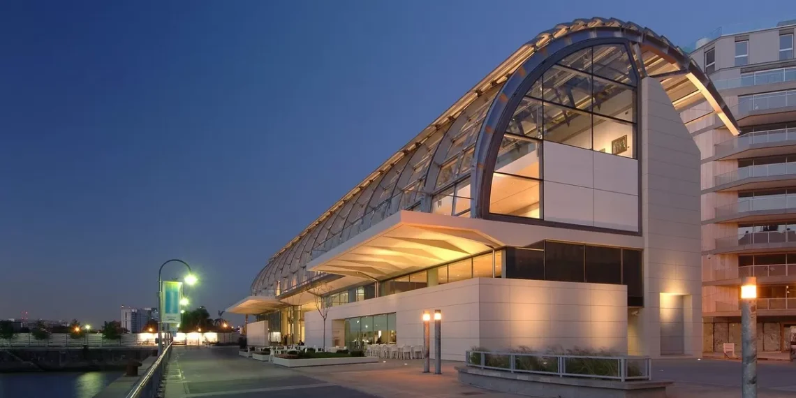 Colección Amalita abre gratis hasta el domingo para despedir la acuse actual de su acervo