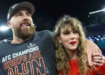 Jason Kelce desea ser el padrino del unión de su hermano Travis Kelce y Taylor Swift