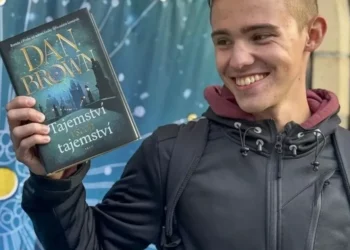 “El último secreto”: la mensaje novela de Dan Brown ambientada en Praga llega mañana a la Argentina