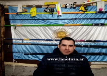 Un anzuelo de pasión: Entrevistamos a Daniel Roque Acevedo por  su proyecto  de “Pesca y civilización”