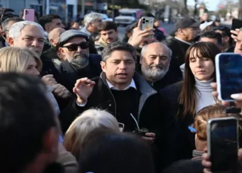 En el cierre de campaña, Kicillof redobla la apuesta: ‘La única manera de atajar el desastre de Milei