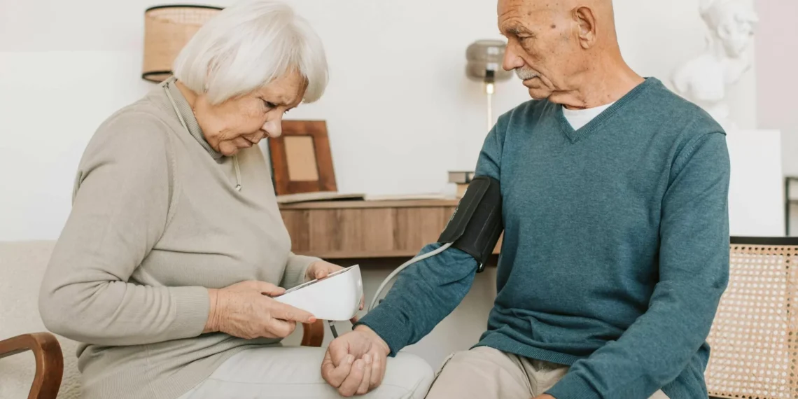 Las enfermedades cardiovasculares provocan un tercio de las muertes en España: consejos y cómo prevenirlas