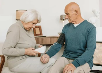 Las enfermedades cardiovasculares provocan un tercio de las muertes en España: consejos y cómo prevenirlas