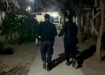 Una niña de 12 años, herida en el rostro por una canica perdida