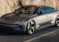 Polestar ya acepta pedidos desde 119.900 euros para el Polestar 5
