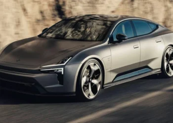 Polestar ya acepta pedidos desde 119.900 euros para el Polestar 5