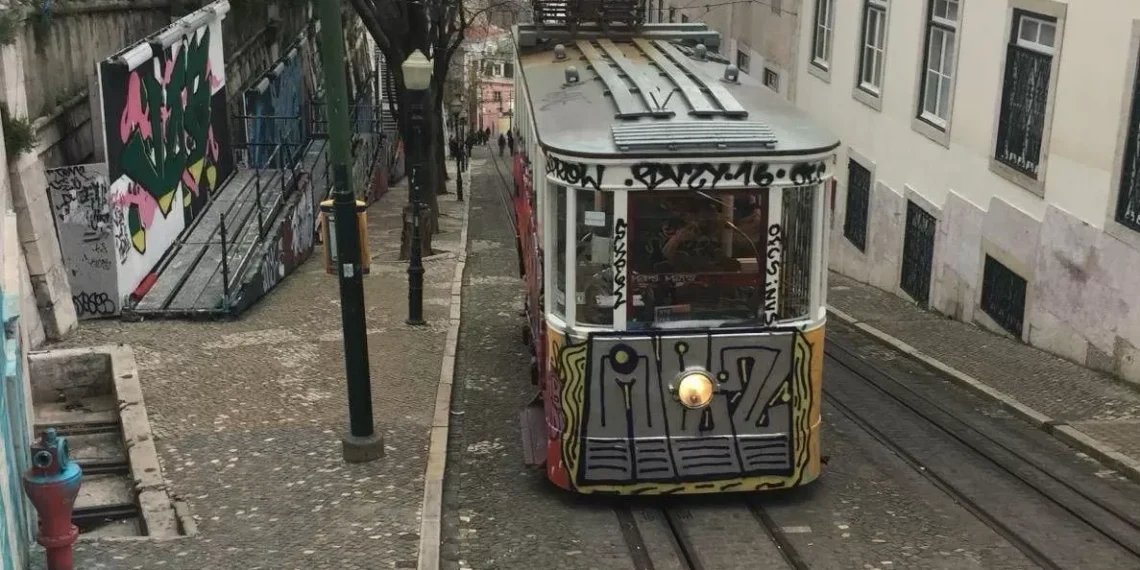 Elevador de Gloria, un icono de Lisboa con casi 140 años