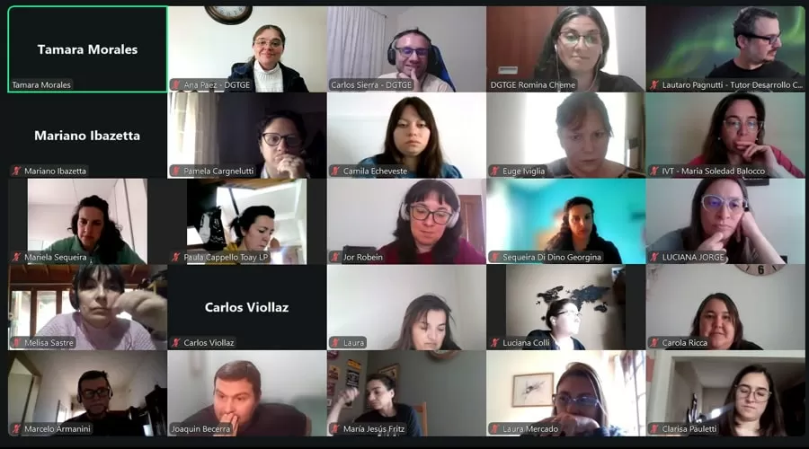 Educación y tecnología: el gabinete de Educación capacita a docentes en el uso de IA