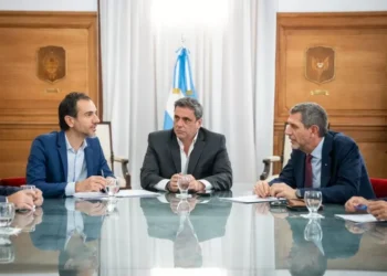 Desesperado porque salieron terceros, Milei ahora promete reactivar pincho obra pública en Junín