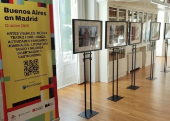 La biblioteca de Ortega y Gasset en Madrid recibe una acuse de fotografías de porteños