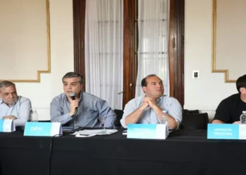 La vega Hídrica del Salado: Une Intendentes y Abordan Juntos el Desafío