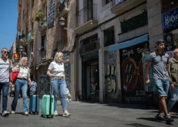 gambeta para que las comunidades de vecinos frenen los pisos turísticos en Barcelona
