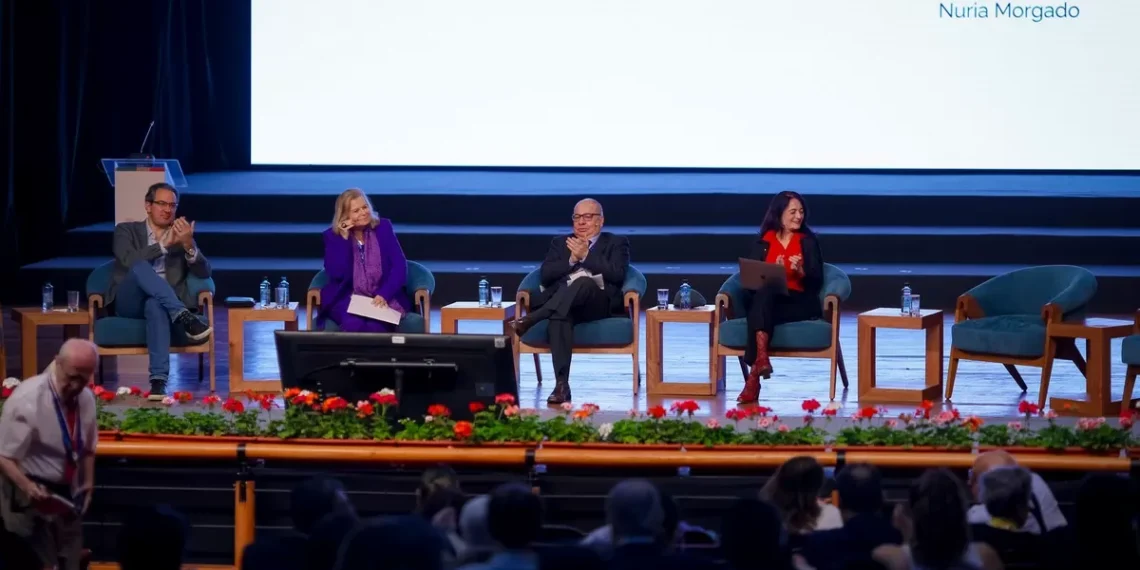 Cerca del final del Congreso de la angla: la controversia Cervantes-RAE y los nuevos desafíos del español