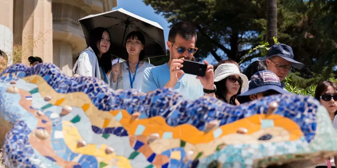 Barcelona obtiene 220 millones en 11 años gracias a las visitas de turistas al Park Güell