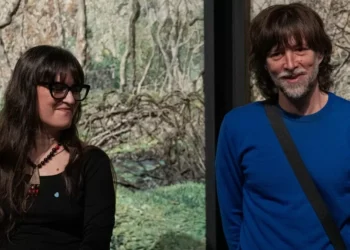 Mondongo sale de gira por las provincias con su exorbitante “Argentina” y una “Calavera” inédita