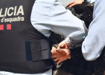 Los Mossos investigan la homicidio de un joven apuñalado en Sant Andreu