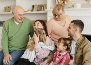 Qué hacer cuando tu pareja siempre da antelación a su familia frente a la tuya
