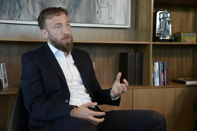 Empieza la discusión por la sucesión de Máximo en el PJ porteño: suenan Otermin, Magario y Larroque