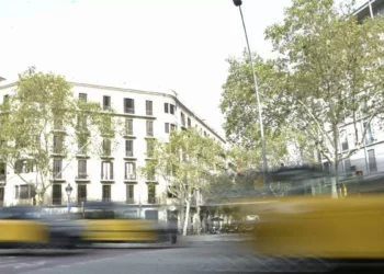 Los taxistas de Barcelona quieren que la mensaje ley del sector permita los viajes compartidos