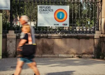 Cerca de tres de cada diez edificios de Barcelona es vulnerable al calor cumbre