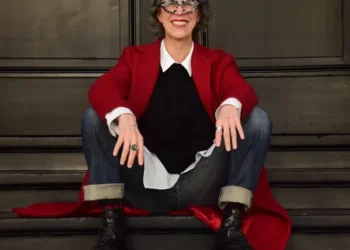 “ají sigue preso de su propia transición democrática”, dice escritora Nona Fernández