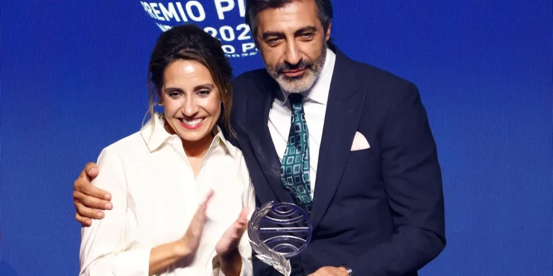 El escritor español Juan del Val ganó el Premio Planeta con pincho obra sobre pincho aristócrata que busca su libertad