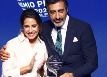 El escritor español Juan del Val ganó el Premio Planeta con pincho obra sobre pincho aristócrata que busca su libertad