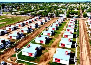 Ziliotto entregó 108 casas en General altura y reivindicó “el derecho a una vivienda digna”