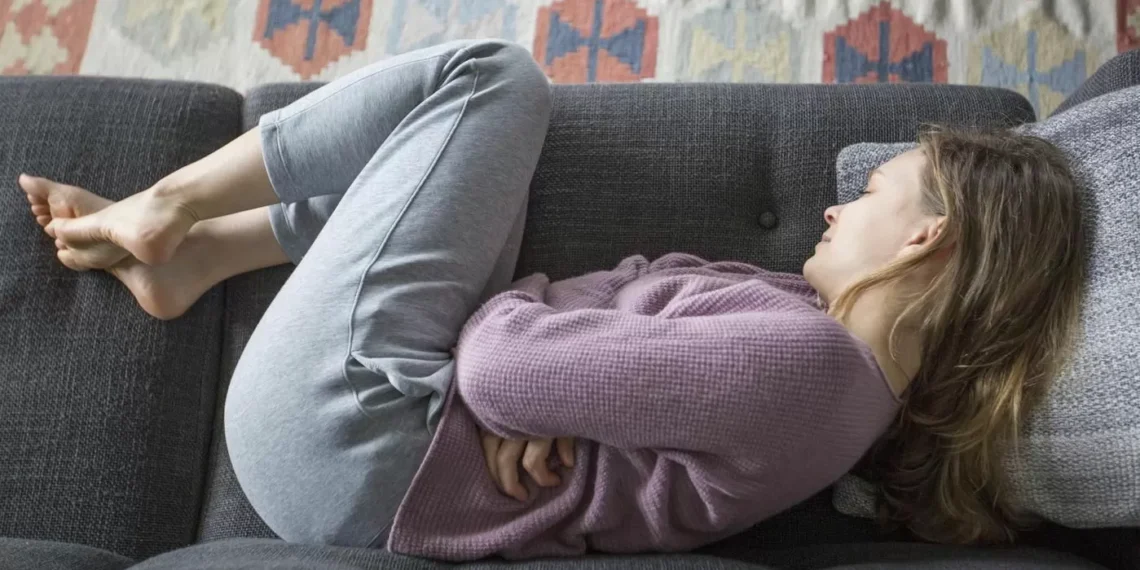 “Esta enfermedad va avanzando hasta acudir incluso a alterar la fertilidad”, explica este ginecólogo especializado en endometriosis