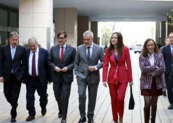 Illa, Hereu y Collboni defienden la regulación del turismo para protegerlo