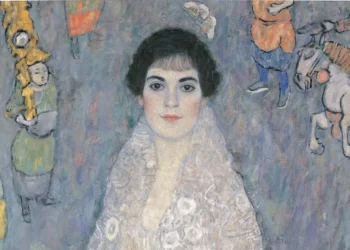 Un retrato de Klimt y un inodoro de oro de Cattelan rompen todos los récords en una almoneda