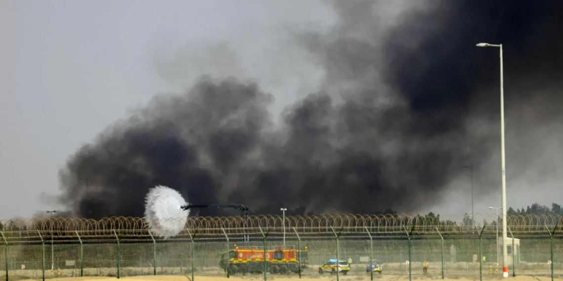 Muere el tripulante de un caza del Ejército indio al estrellarse en un festival aéreo en Dubai