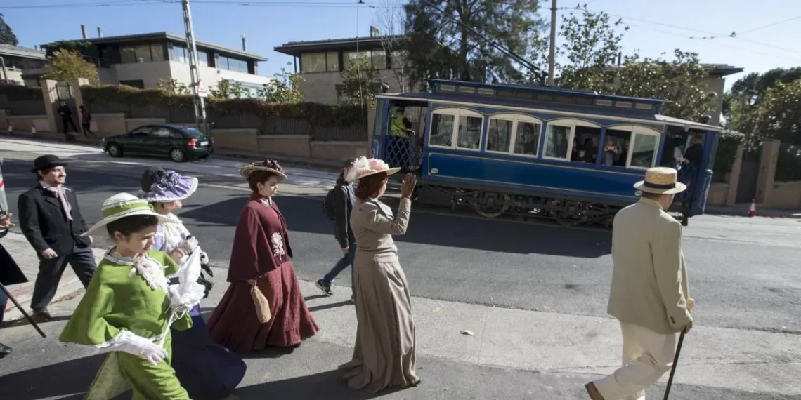 La oposición a Collboni reclama sin fisuras recuperar el Tramvia Blau