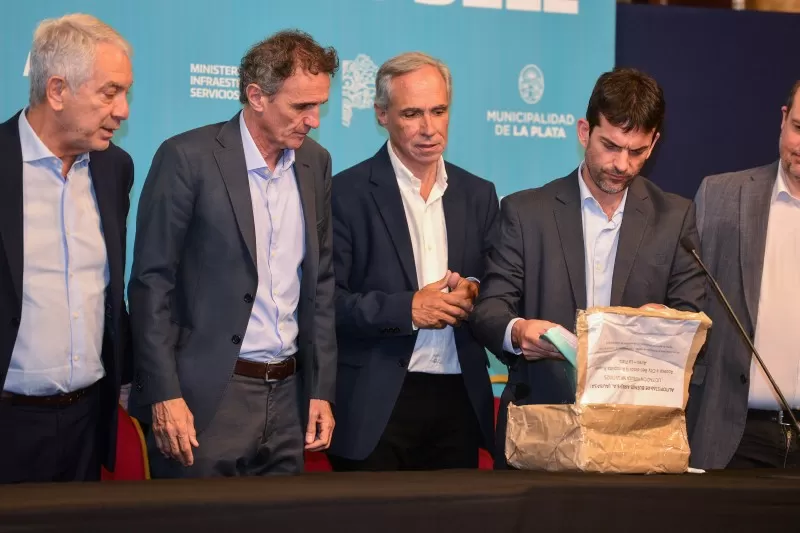 Licitan una nueva bajada de la autopista Buenos Aires-La Plata