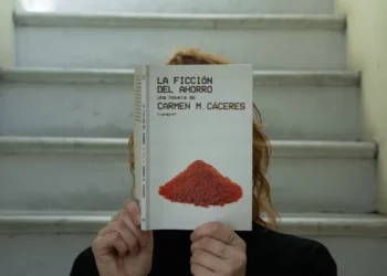 Batacazo de pincho autora misionera: ganó un premio por el que competían Aira, Magnus y Garland