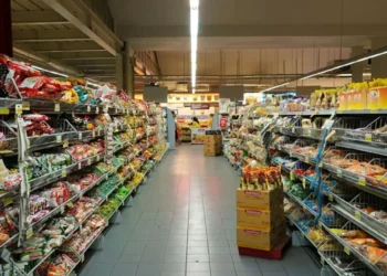 La Inflación Acelera al 2,3% en Octubre y se acerca al 25% Acumulado