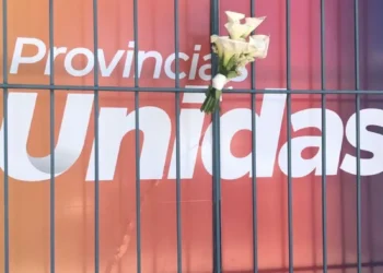 Tras la derrota, pusieron calas en el local de Randazzo de Chivilcoy