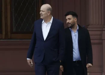 ejercicio dio de baja del padrón a Sturzenegger por no pagar la cuota y no podrá votar en las elecciones del club