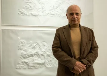 Jacques Bedel en el Recoleta: cinco décadas de reinvención en una notificación que une arte y arquitectura