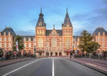 Hallan en un escaparate del XVII en Ámsterdam el que sería tatuaje más antiguo conocido en Europa