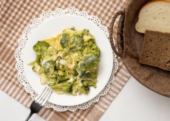 Dos recetas fáciles y rápidas que se pueden hacer con el medio aguacate que pleonasmo de la tostada