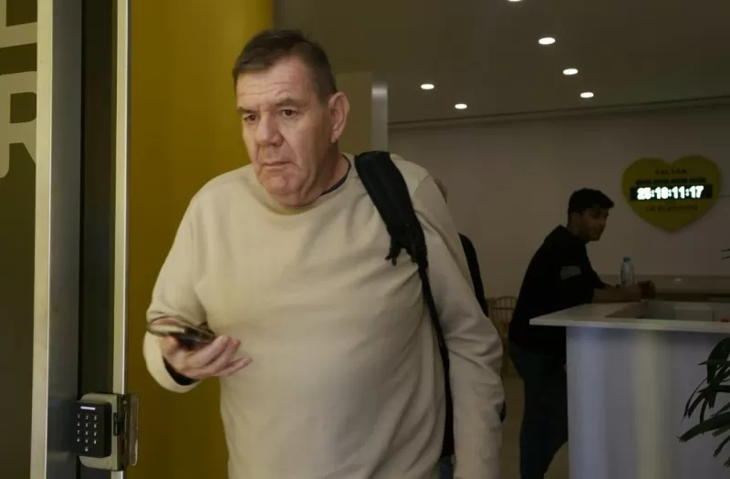 Montenegro pone a un viril de Scioli en turismo, en medio del derrumbe de reservas