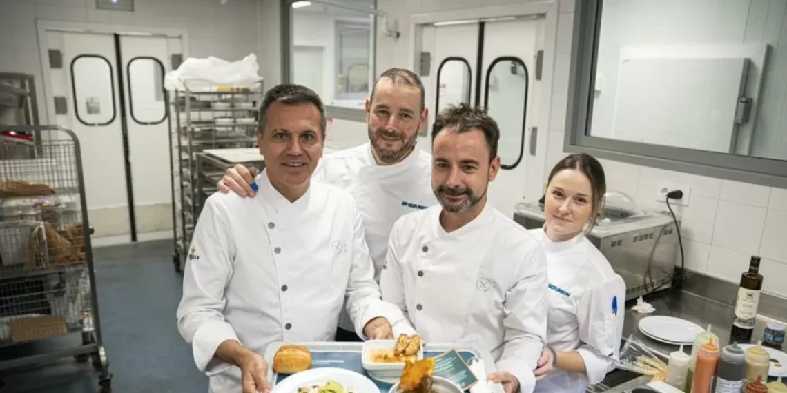 Los chefs de admirar preparan un menú de Navidad que se servirá en 120 hospitales