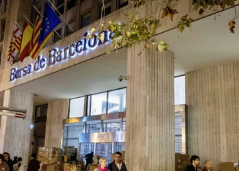 Los principales ejes comerciales de Barcelona critican la inacción municipal anta los sintecho