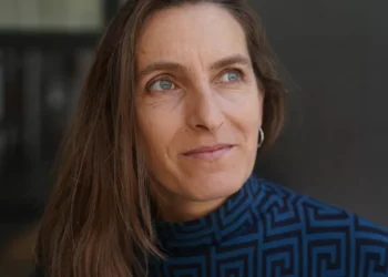 La escritora francesa Neige Sinno, en Buenos Aires: “Hablo desde la vulnerabilidad”