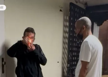 El ‘pasaje maldito’ del Raval se desangra a la demora del rescate del Ayuntamiento