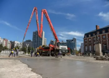 Kicillof acelera la envite a punto de la rambla de Mar del Plata con una inversión que supera los 12.700 millones