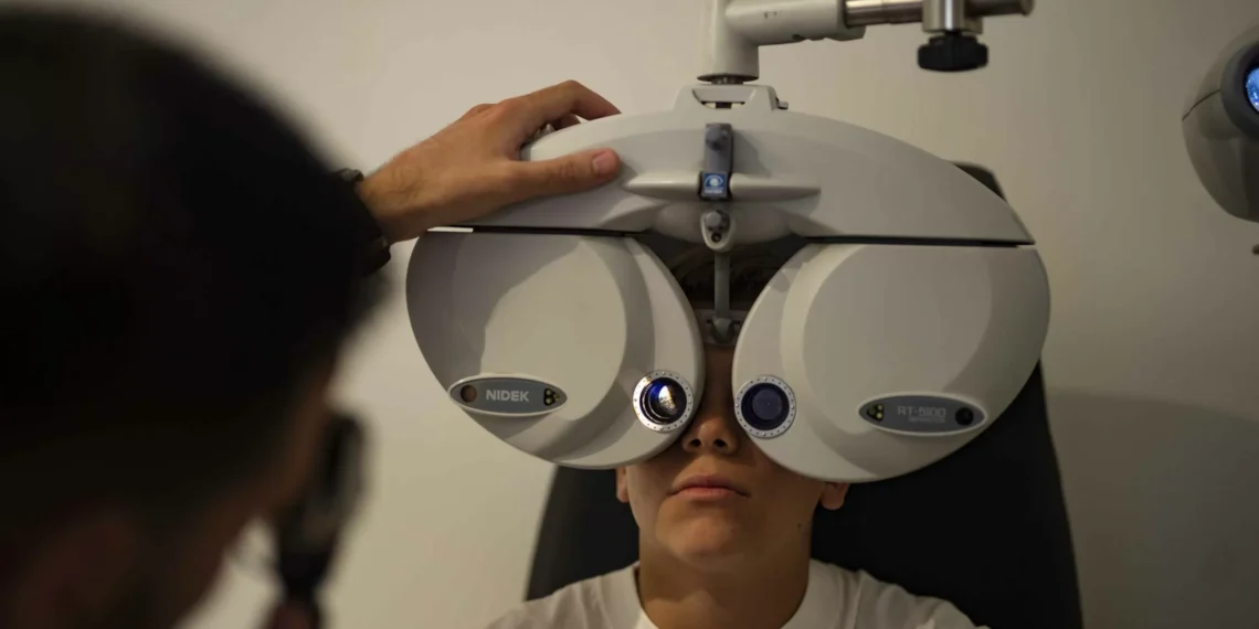 Cómo aceptar a las ayudas de hasta 100 euros en gafas y lentillas para menores de 16 años disponibles desde este miércoles